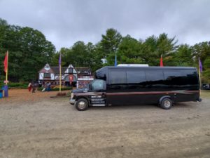 Maxi Party Bus - 18 to 24 passengers