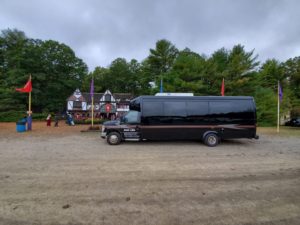 Maxi Party Bus - 18 to 24 passengers